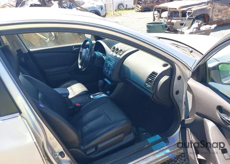 2011 Nissan Altima Hybrid from USA, damaged, VIN 1N4CL2AP9BC166133